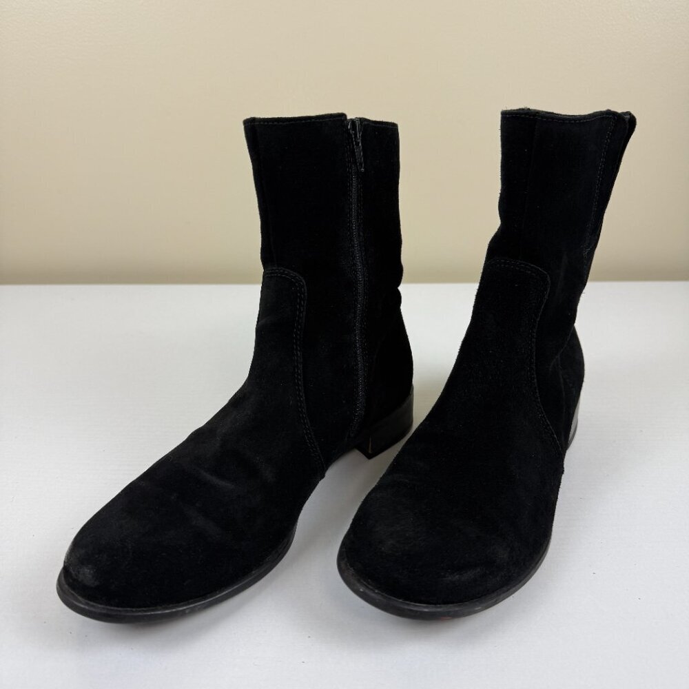 La Canadienne Black Suede Ankle Boots